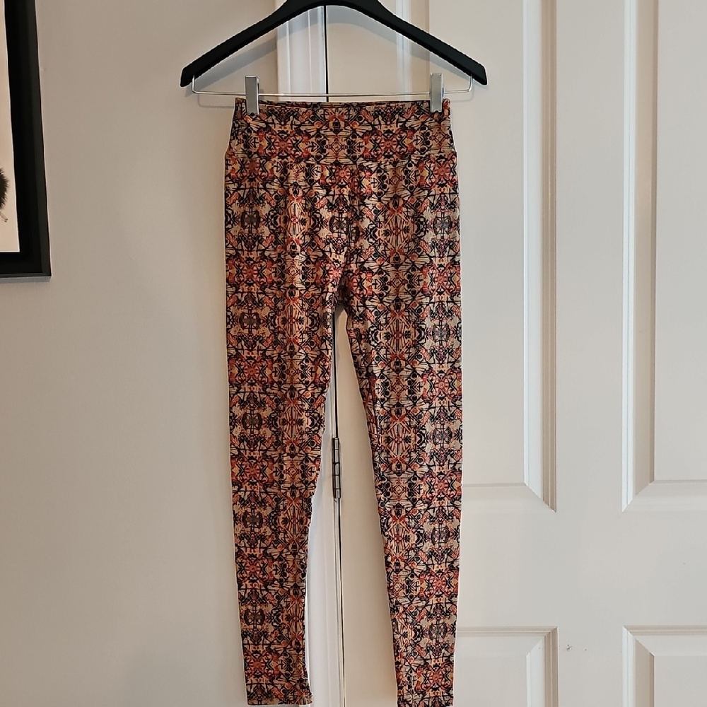 Vibrant Floral Print Leggings